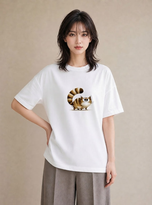 半袖Tシャツ レディース キジトラ 猫 ねこ イラスト ヴィンテージ風 海 カフェ巡り 白T YMAZO