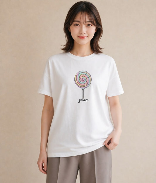 プリントTシャツ レディース キャンディ 食べ物 フード イラスト 北欧風 散歩 お出かけ 白T YMAZO