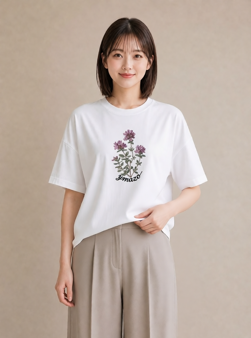 デザインTシャツ レディース クローバー 四つ葉 花 花柄 イラスト 抜け感 お出かけ 普段着 白T