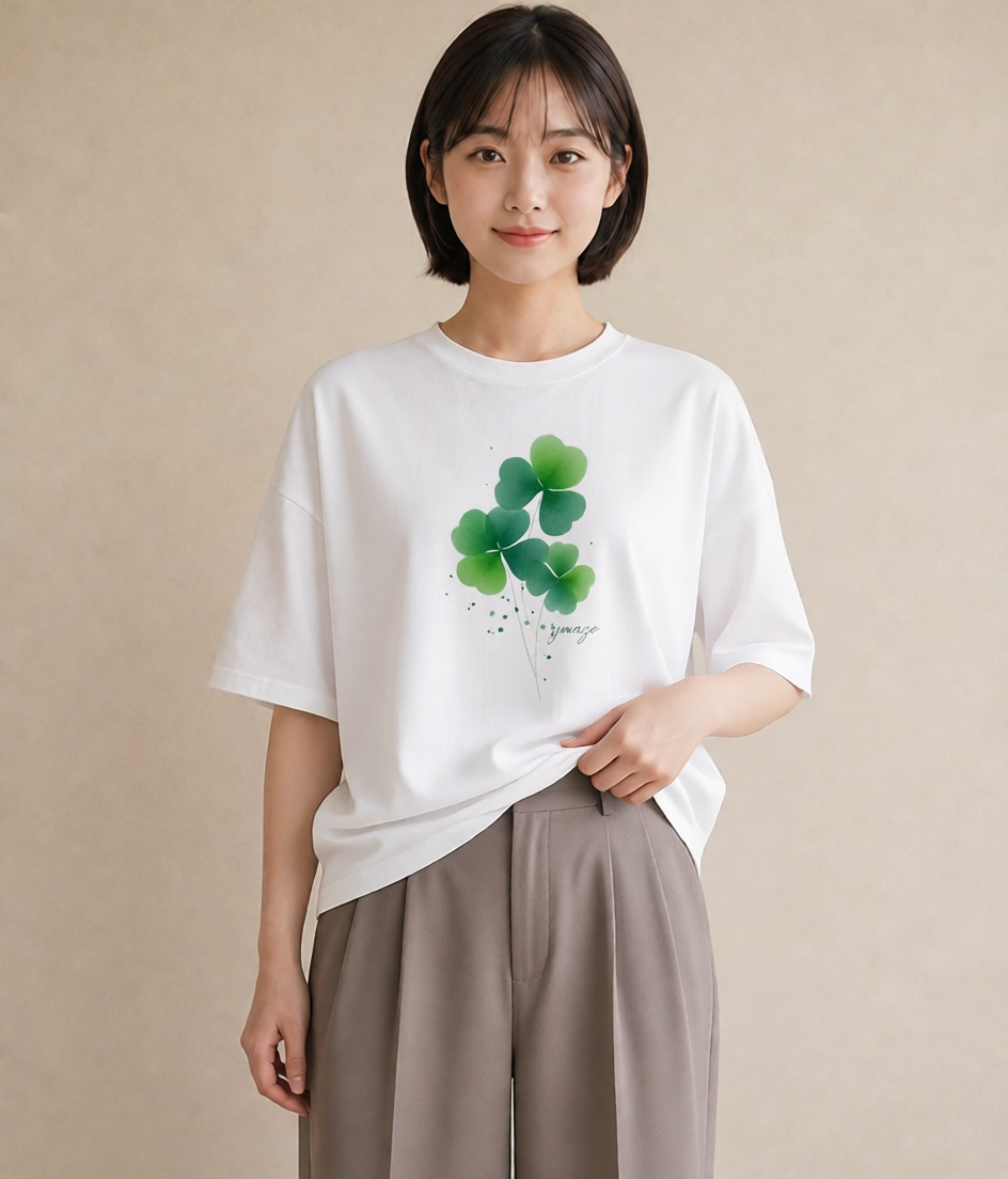 グラフィックTシャツ レディース クローバー 四つ葉 花 花柄 イラスト シンプル 普段着 週末コーデ 白T YMAZO