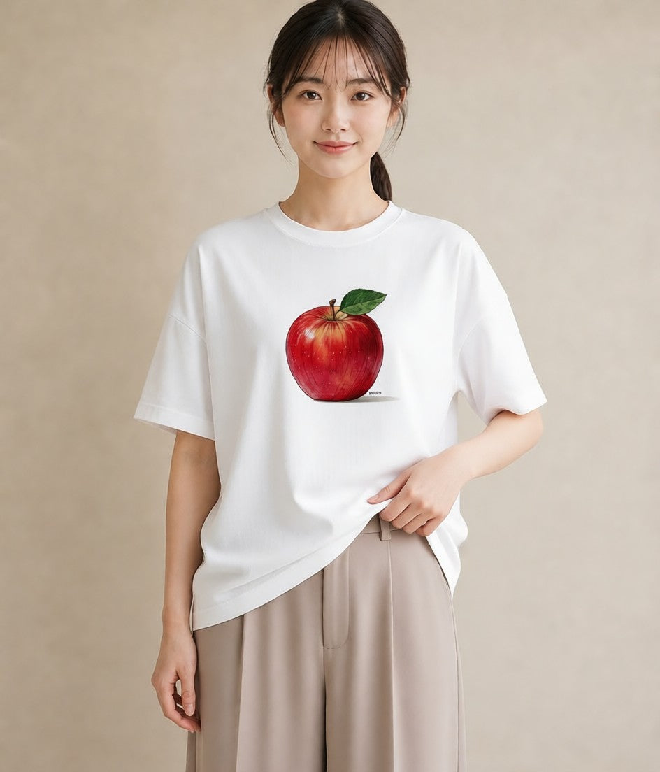 半袖Tシャツ レディース りんご 林檎 アップル 食べ物 フード イラスト レトロ カフェ服 クリスマス 白T YMAZO