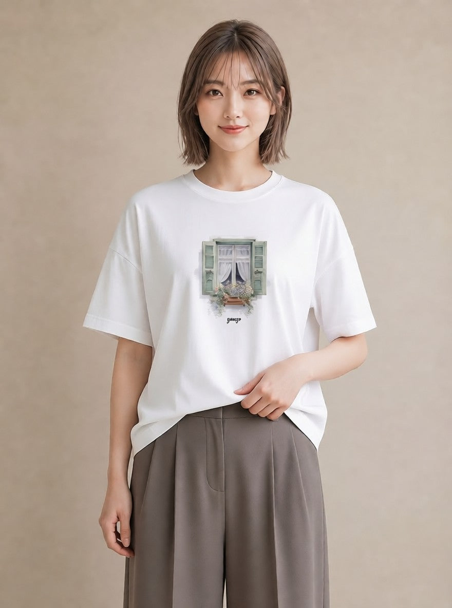 プリントTシャツ レディース 窓辺の雨 雨の日 窓 ナチュラル アンティーク イラスト ミニマル レイヤード 友達ギフト 白T YMAZO