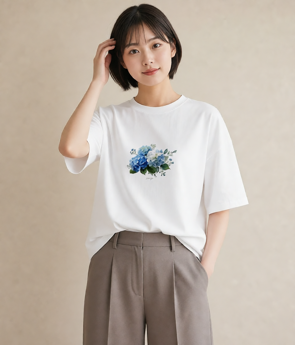 デザインTシャツ レディース あじさい 紫陽花 アジサイ 花 花柄 イラスト シンプル デイリーウェア 休日 白T