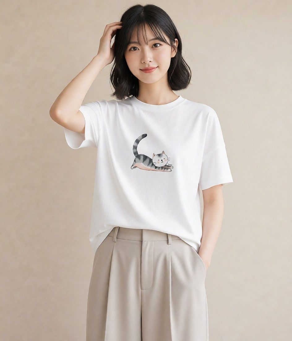 半袖Tシャツ レディース マンチカン 猫 ねこ イラスト カジュアル 在宅 公園 白T YMAZO