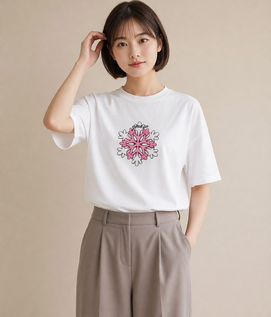 半袖Tシャツ レディース 雪の結晶 星空 宇宙 イラスト 淡色 お出かけ 普段着 白T YMAZO