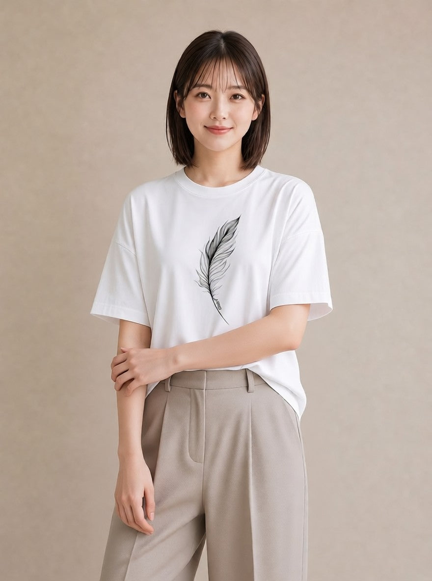 グラフィックTシャツ レディース 扇子 そよ風 ナチュラル アンティーク イラスト 買い物 夏コーデ 白T YMAZO