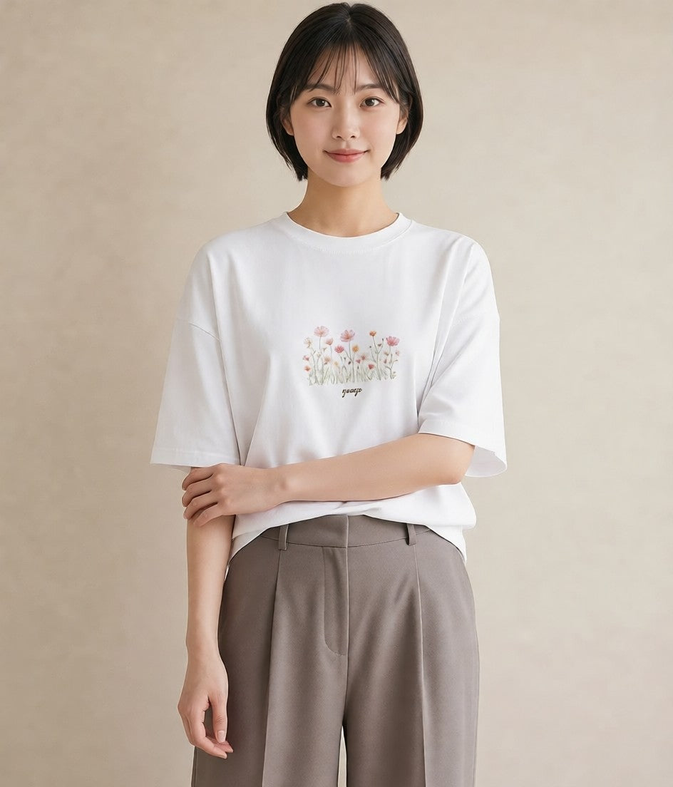 Tシャツ レディース デイジー 花 花柄 イラスト きれいめカジュアル 在宅 公園 白T YMAZO
