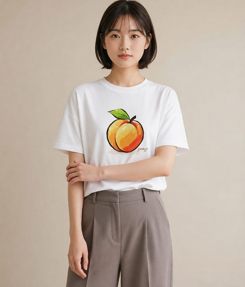 半袖Tシャツ レディース りんご 林檎 アップル 食べ物 フード イラスト ニュアンス 自分用 ルームウェア 白T YMAZO