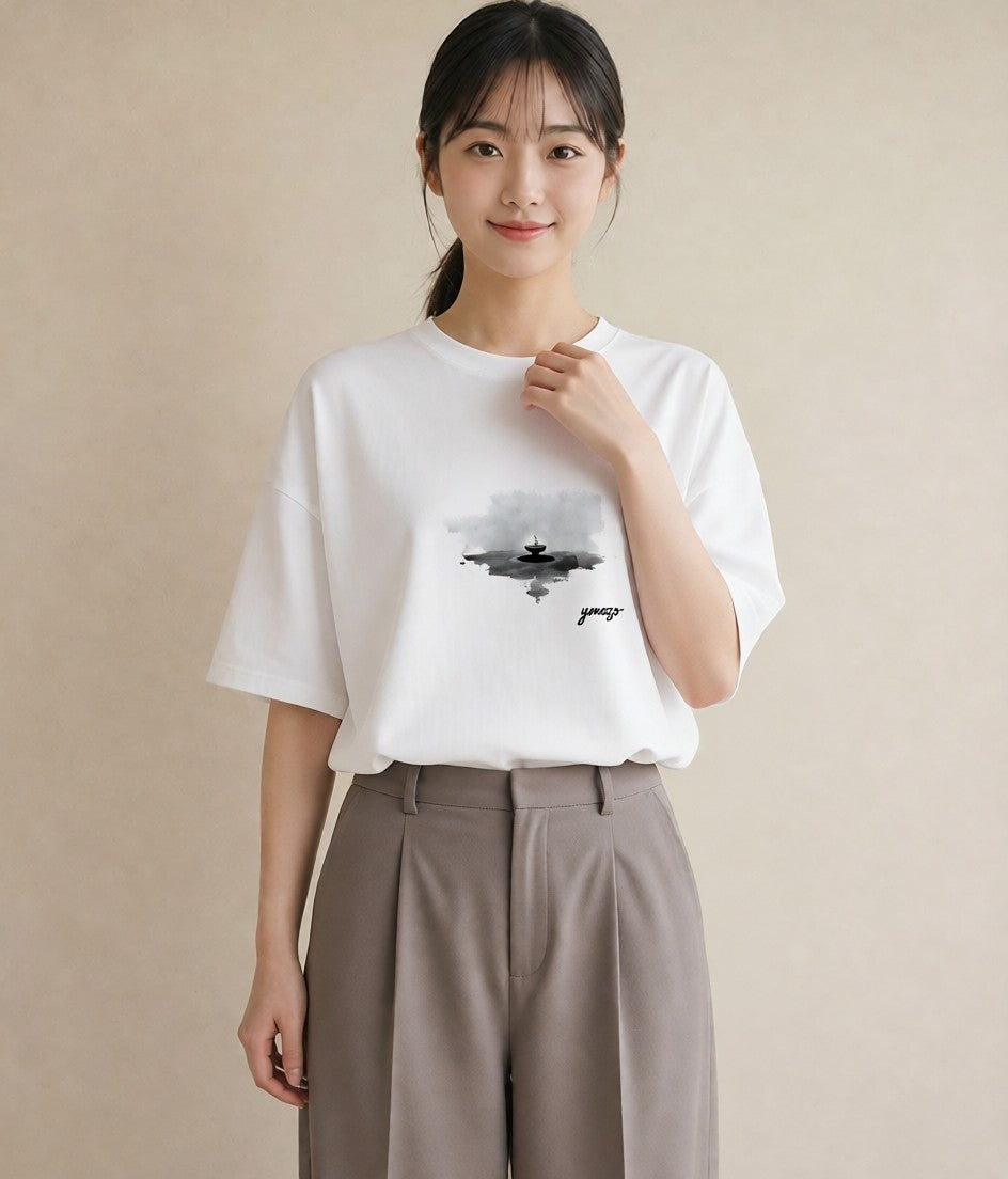 デザインTシャツ レディース 街灯 夜霧 夜 ナチュラル アンティーク イラスト ポップ ママ カフェ服 白T YMAZO