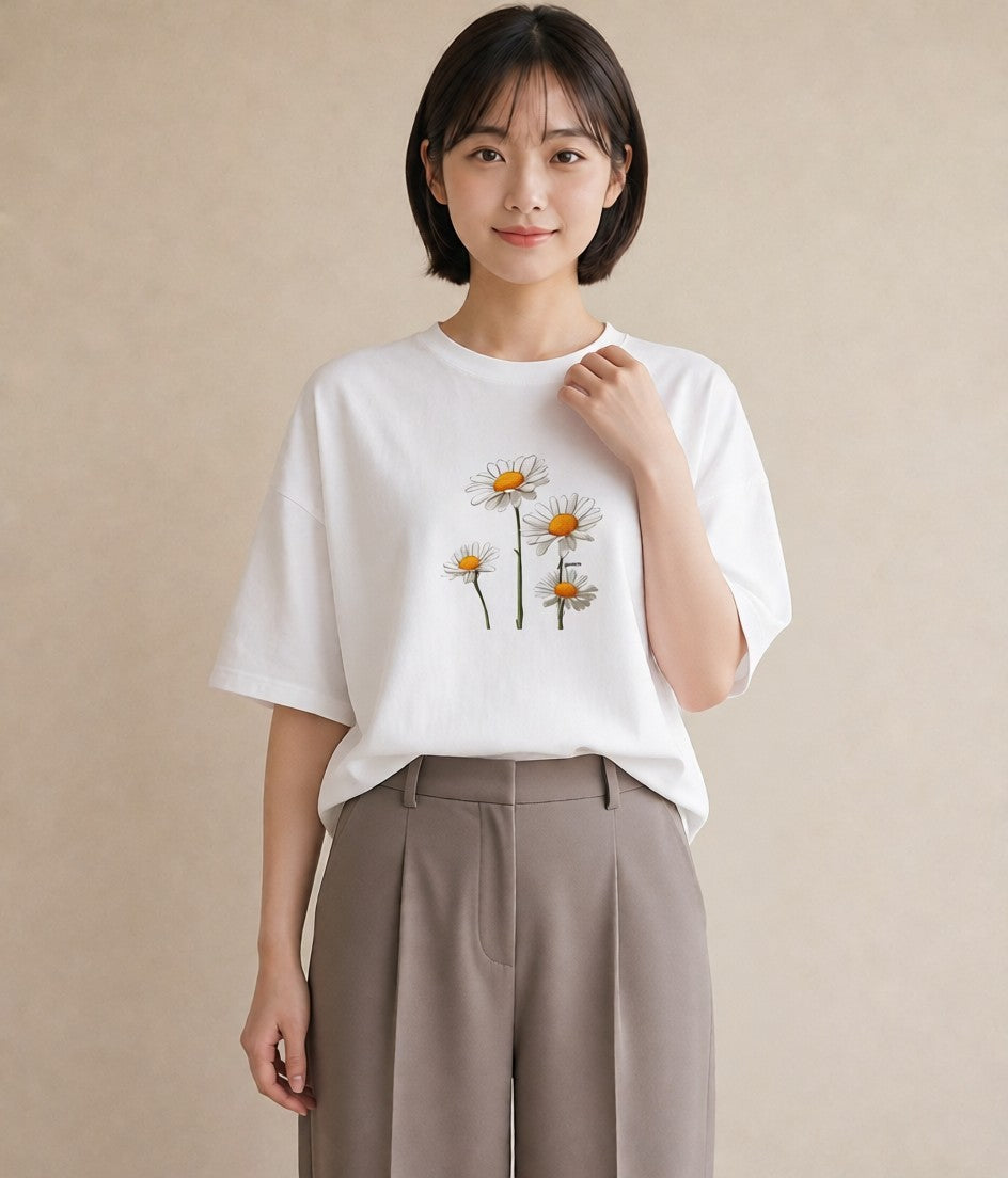 半袖Tシャツ レディース マーガレット 花 花柄 イラスト 淡色 帰省 ラフ 白T