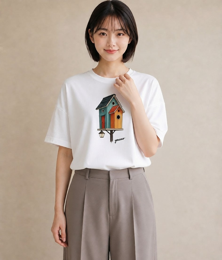 プリントTシャツ レディース 遠い家と鳥 風景 鳥 ナチュラル アンティーク イラスト ポップ デイリーウェア 休日 白T YMAZO