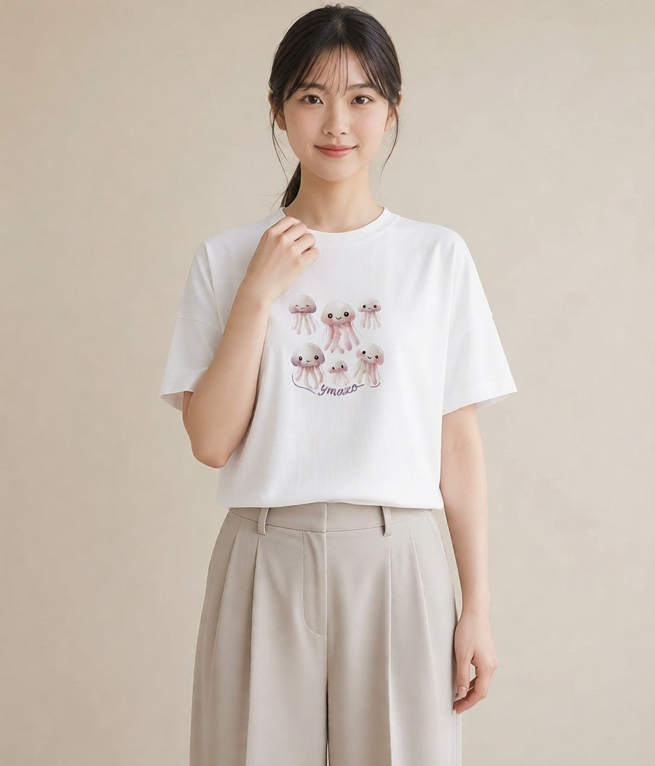 Tシャツ レディース くらげ クラゲ 海の生き物 海 イラスト きれいめカジュアル 公園 ママ 白T YMAZO
