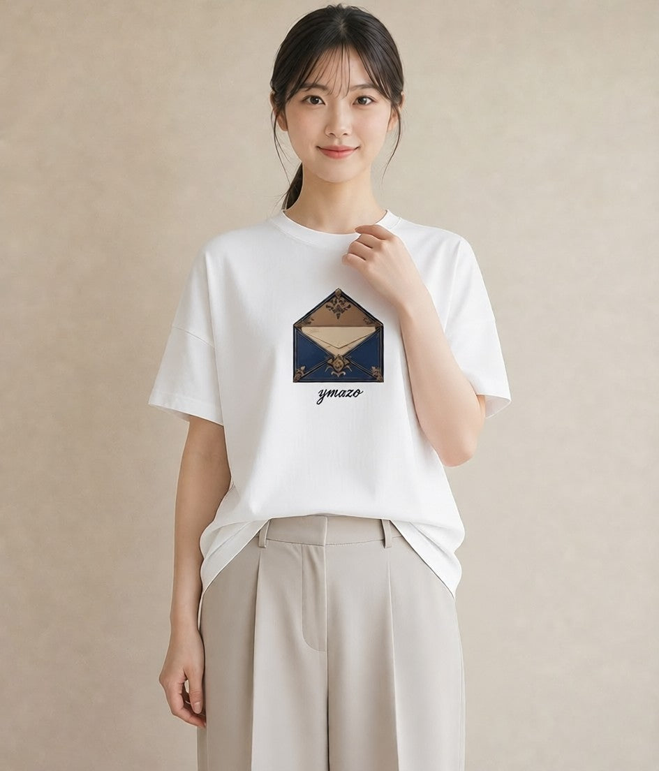 グラフィックTシャツ レディース 封蝋 手紙 アンティーク ナチュラル イラスト 休日コーデ カジュアルコーデ 買い物 白T YMAZO