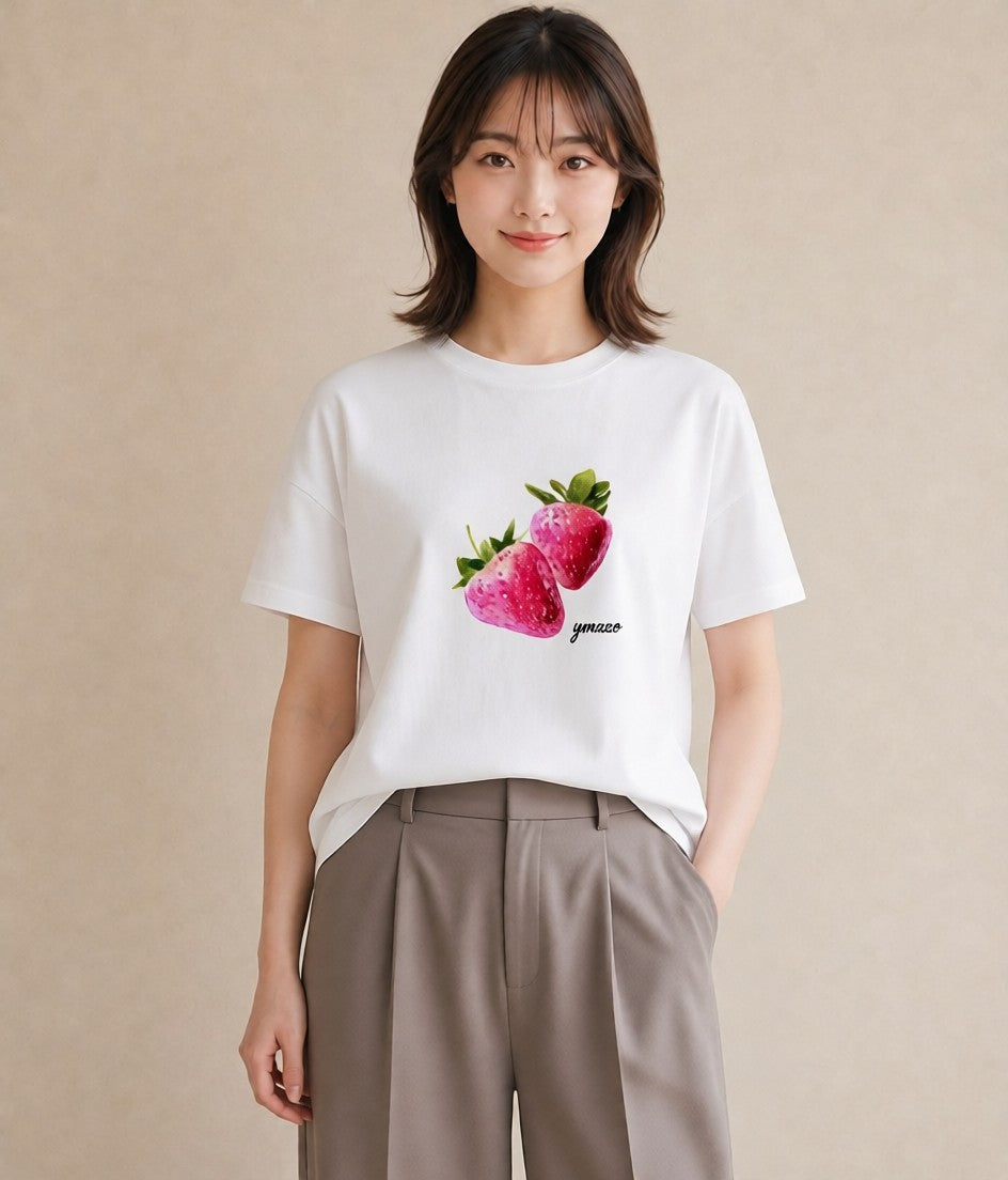 半袖Tシャツ レディース ショートケーキ 食べ物 フード イラスト 手描き風 お出かけ 普段着 白T YMAZO