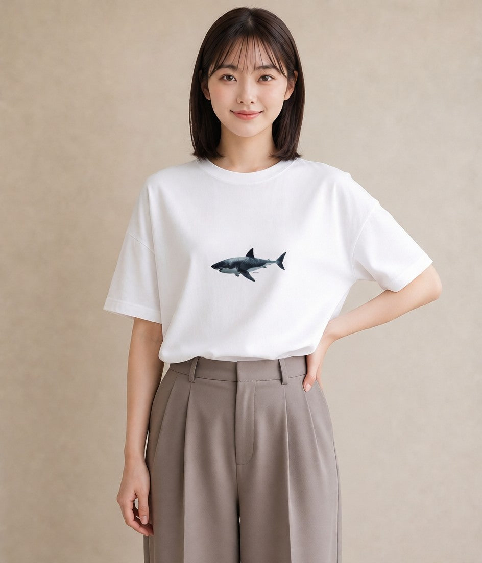 プリントTシャツ レディース サメ 海の生き物 海 イラスト フェミニン 秋コーデ おしゃれギフト 白T YMAZO