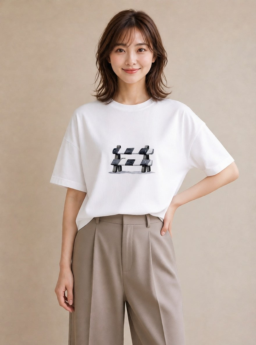 プリントTシャツ レディース 桟橋 水辺 波止場 ナチュラル アンティーク イラスト 手描き風 おしゃれギフト 社会人 白T YMAZO