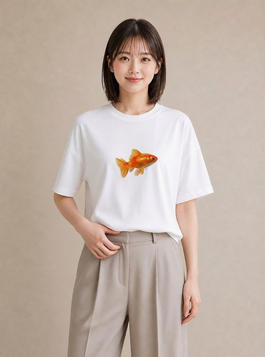 グラフィックTシャツ レディース らんちゅう ペット 動物 イラスト アート風 週末コーデ 敬老の日 白T YMAZO