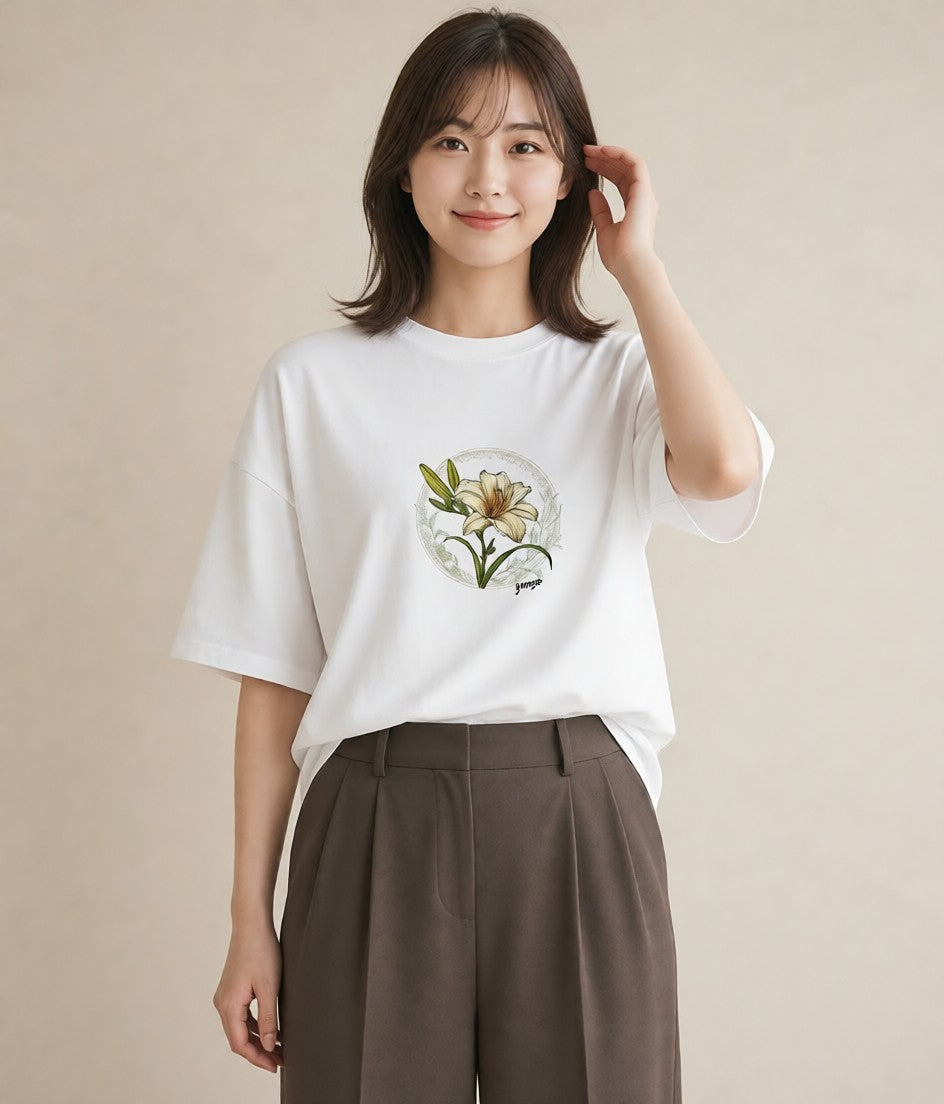プリントTシャツ レディース ゆり 百合 花 花柄 イラスト 韓国風 女性向けギフト 散歩 白T YMAZO
