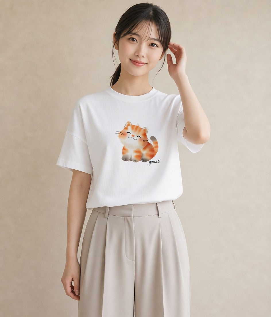 デザインTシャツ レディース おすわり猫 猫 ねこ イラスト ミニマル 帰省 ラフ 白T YMAZO