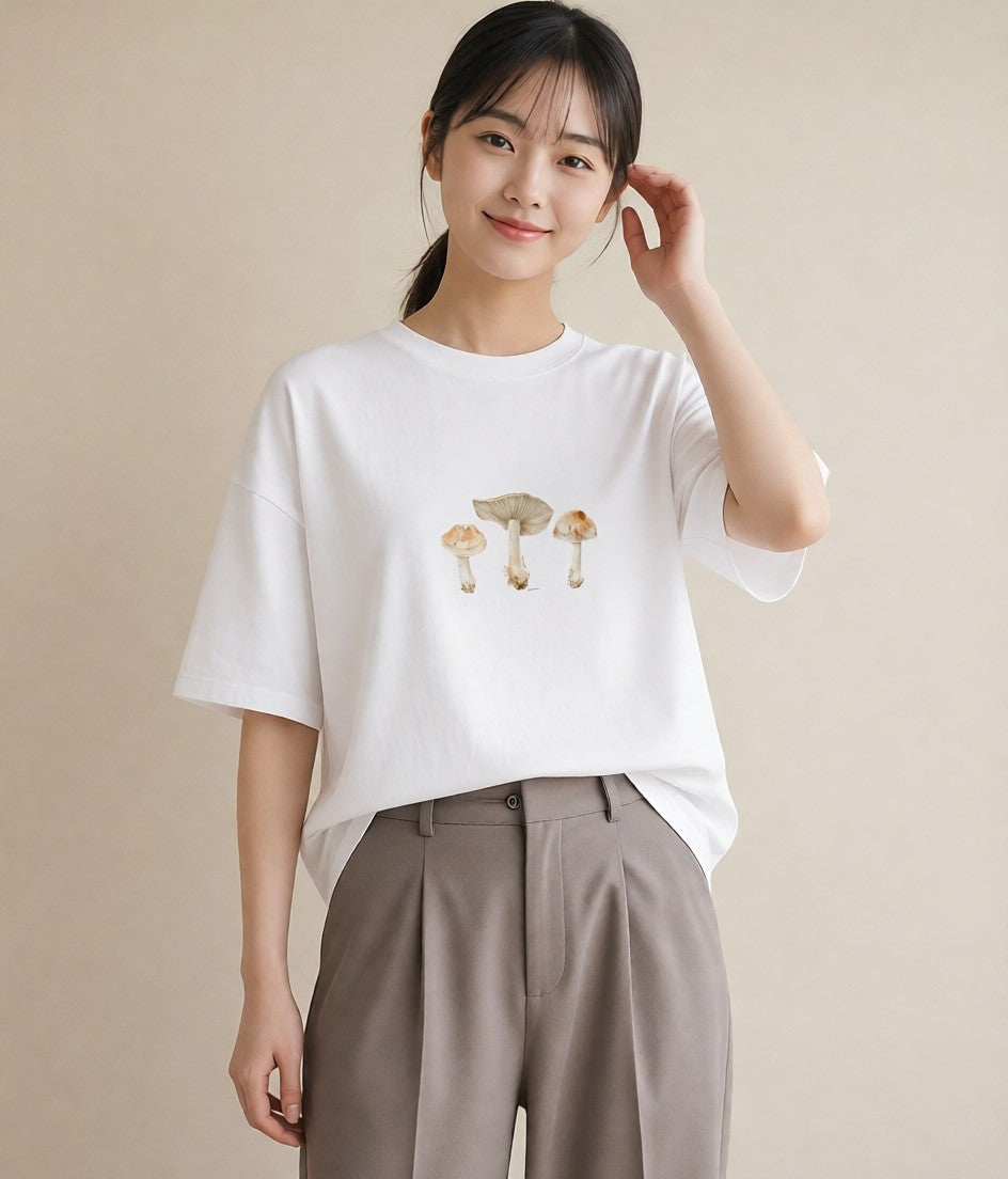 グラフィックTシャツ レディース きのこ 植物 ボタニカル イラスト 上品 ペアコーデ 秋コーデ 白T YMAZO