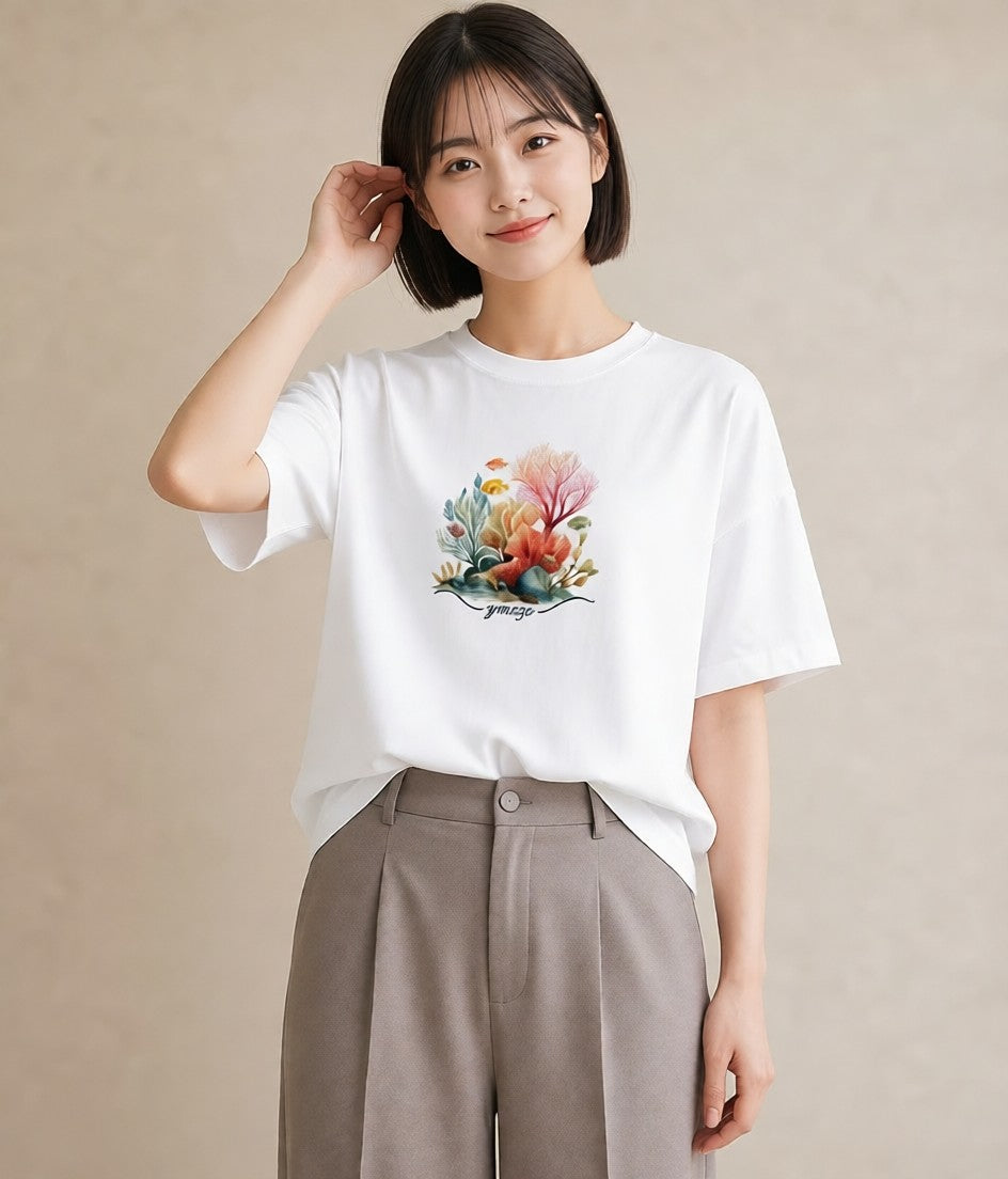 デザインTシャツ レディース カクレクマノミ 海の生き物 海 イラスト ユニーク 自分用 ルームウェア 白T YMAZO