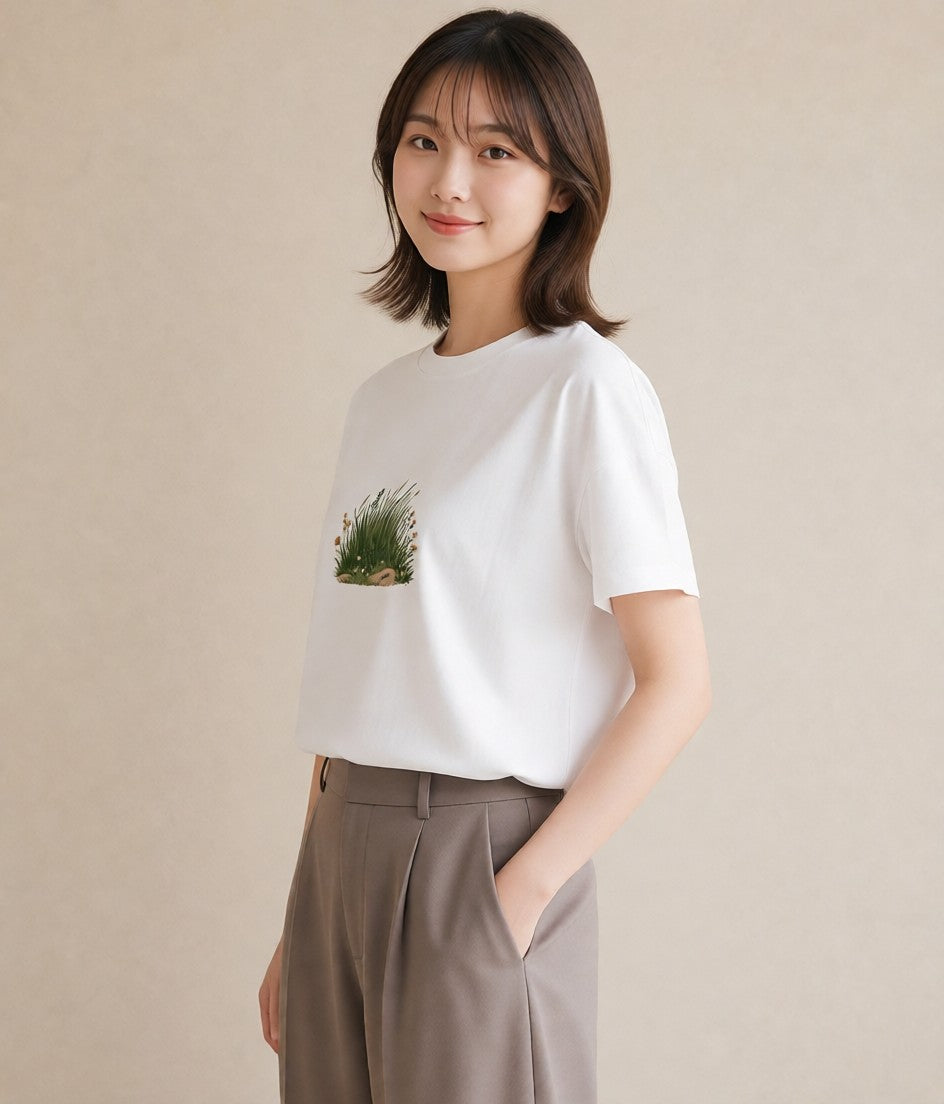 デザインTシャツ レディース 芝生 植物 ボタニカル イラスト カフェ巡り 女子会 白T YMAZO