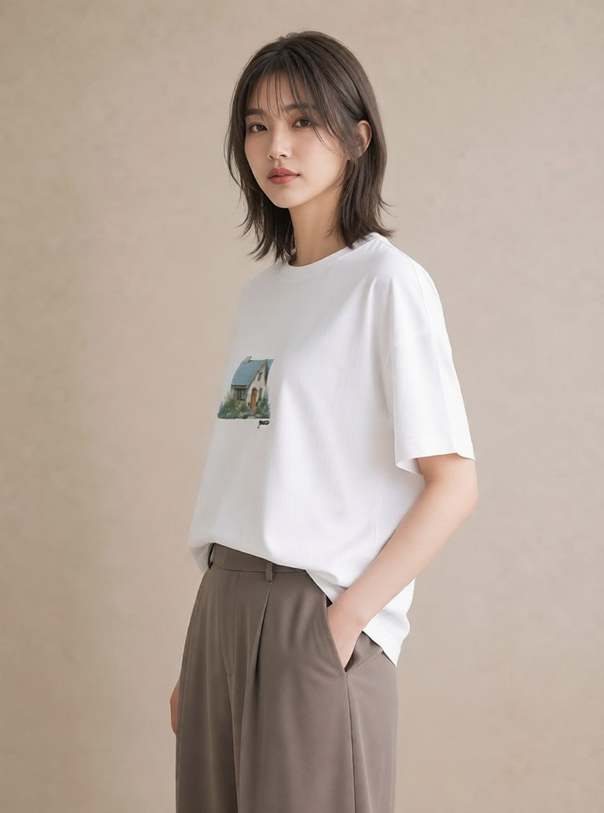 Tシャツ レディース 灯りの家 小屋 夜 ナチュラル アンティーク イラスト 上品 海 カフェ巡り 白T YMAZO