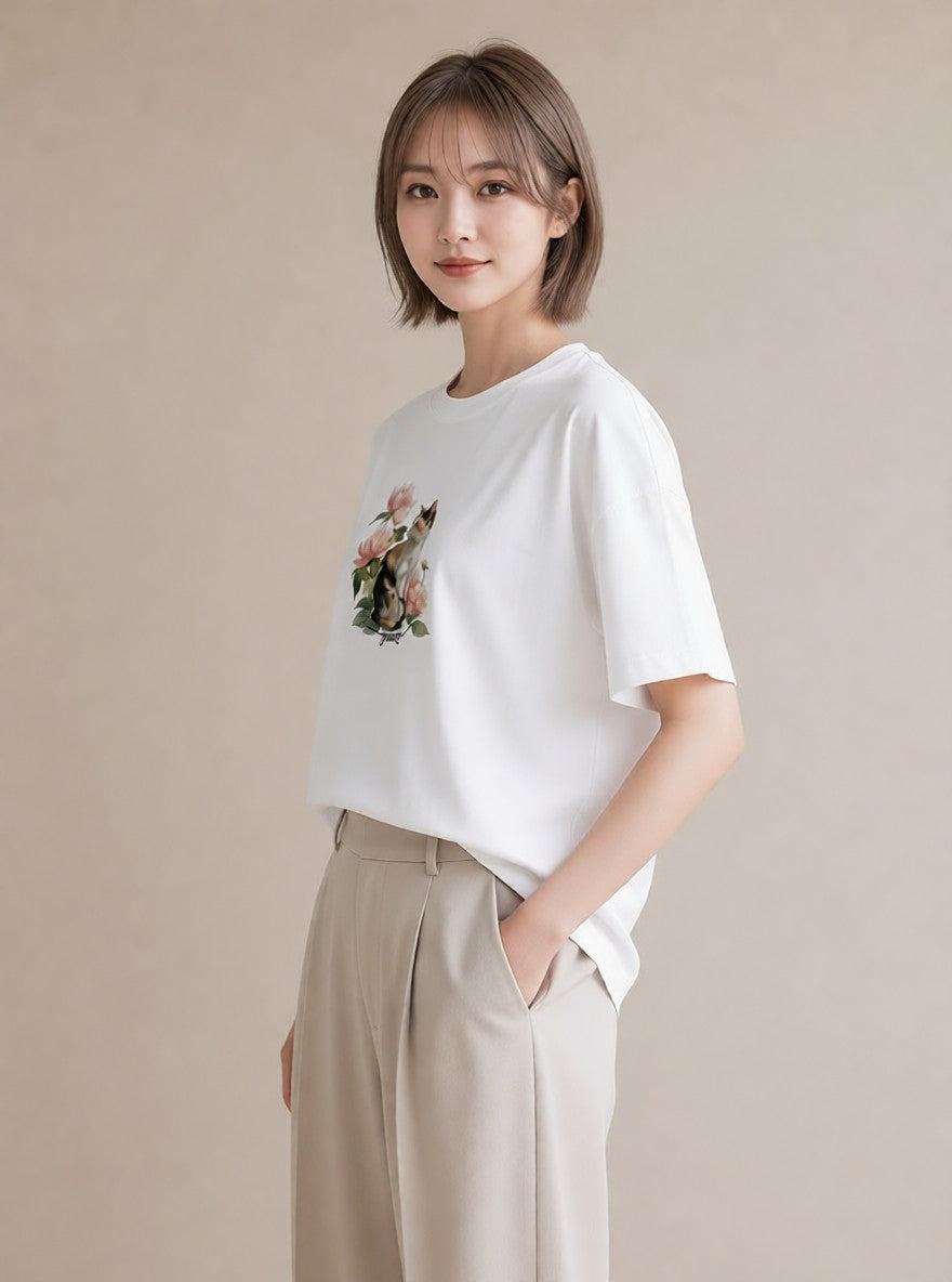 グラフィックTシャツ レディース おすわり猫 猫 ねこ イラスト 可愛い 週末コーデ 敬老の日 白T YMAZO