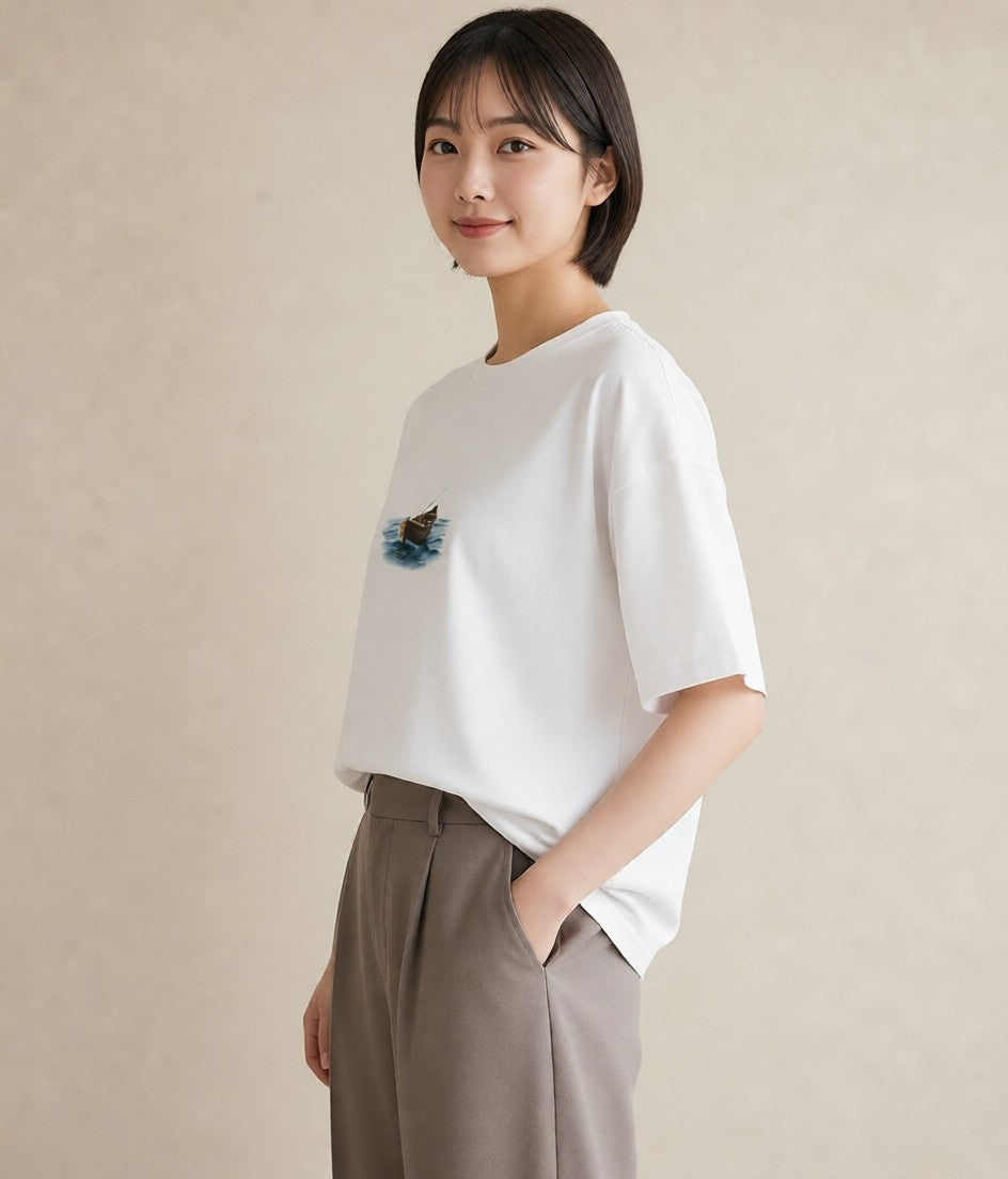 Tシャツ レディース 紙の船 水辺 ナチュラル アンティーク イラスト ラフカジュアル ギフト 母の日 白T YMAZO