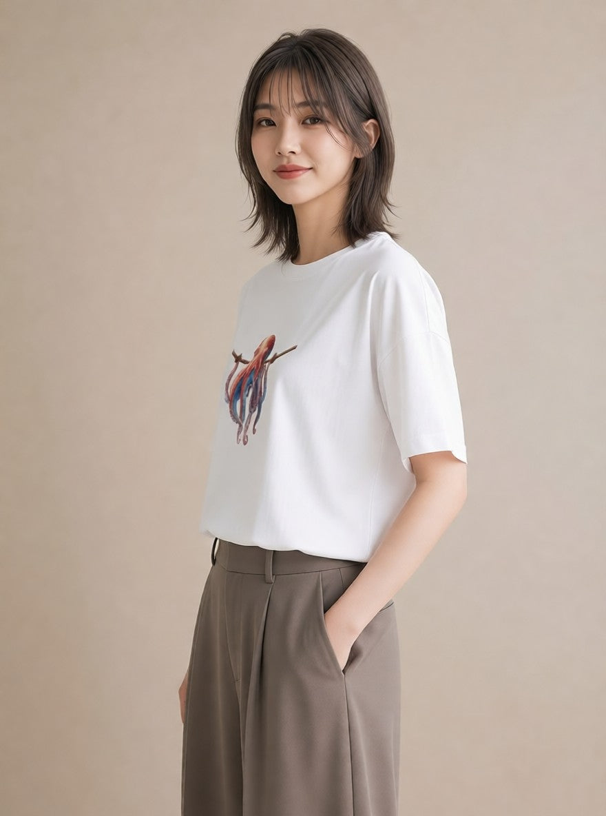 デザインTシャツ レディース イカ 海の生き物 海 イラスト ナチュラル 自分用 ルームウェア 白T YMAZO