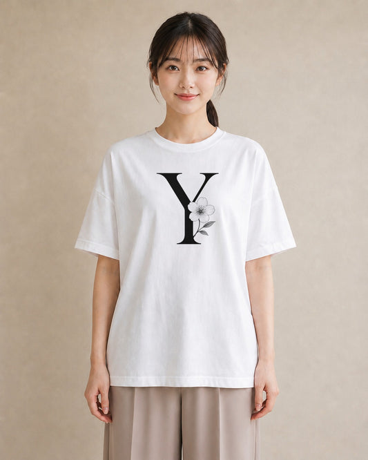 【受注生産】YMAZO Tシャツ レディース 半袖 ゆったり いちご イチゴ 苺 ストロベリー フルーツ 白T 綿100% ホワイト M L 手描き 韓国っぽい 大人可愛い カジュアル お出かけ 初夏 父の日 ギフト|イニシャルY(大きめプ