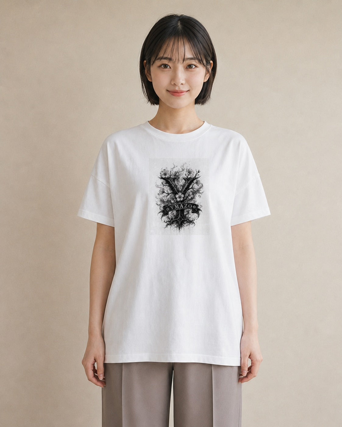 【受注生産】YMAZO Tシャツ レディース 半袖 ビッグT 花柄 フローラル ボタニカル 花 ブーケ 白T 綿100% ホワイト M L ナチュラル 手描き くすみカラー お出かけ 推し活 プレゼント 春夏 初夏|Y字ロゴ(スタンダードプ