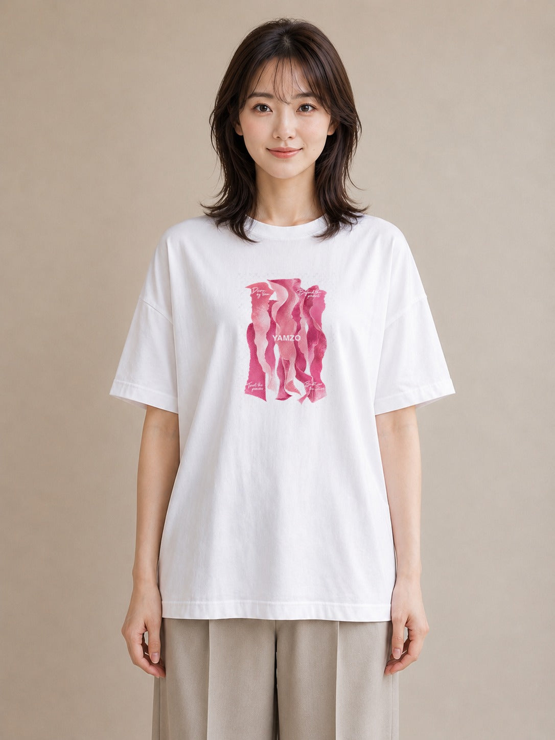 【受注生産】YMAZO Tシャツ レディース 半袖 オーバーサイズ イラスト アート デザイン 白T 綿100% ホワイト M L ナチュラル ニュアンス 韓国っぽい デート 推し活 2026新作 プレゼント 初夏|YMAZO art(スタ