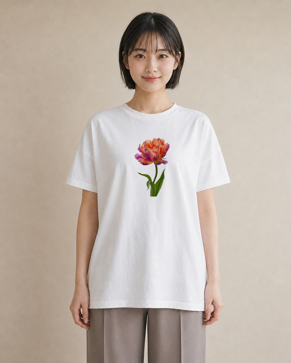 プリントTシャツ レディース チューリップ 花 花柄 イラスト シック ミセス 春コーデ 白T YMAZO
