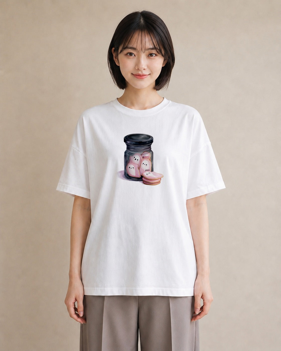 Tシャツ レディース マカロン 食べ物 フード イラスト ミニマル デイリーウェア 休日 白T YMAZO