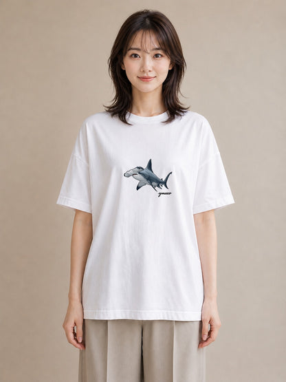 デザインTシャツ レディース サメ 海の生き物 海 イラスト 水彩風 ママ カフェ服 白T YMAZO