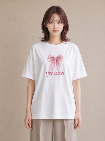 プリントTシャツ レディース リボン 蝶結び ナチュラル アンティーク イラスト フェミニン 休日 ペアコーデ 白T YMAZO