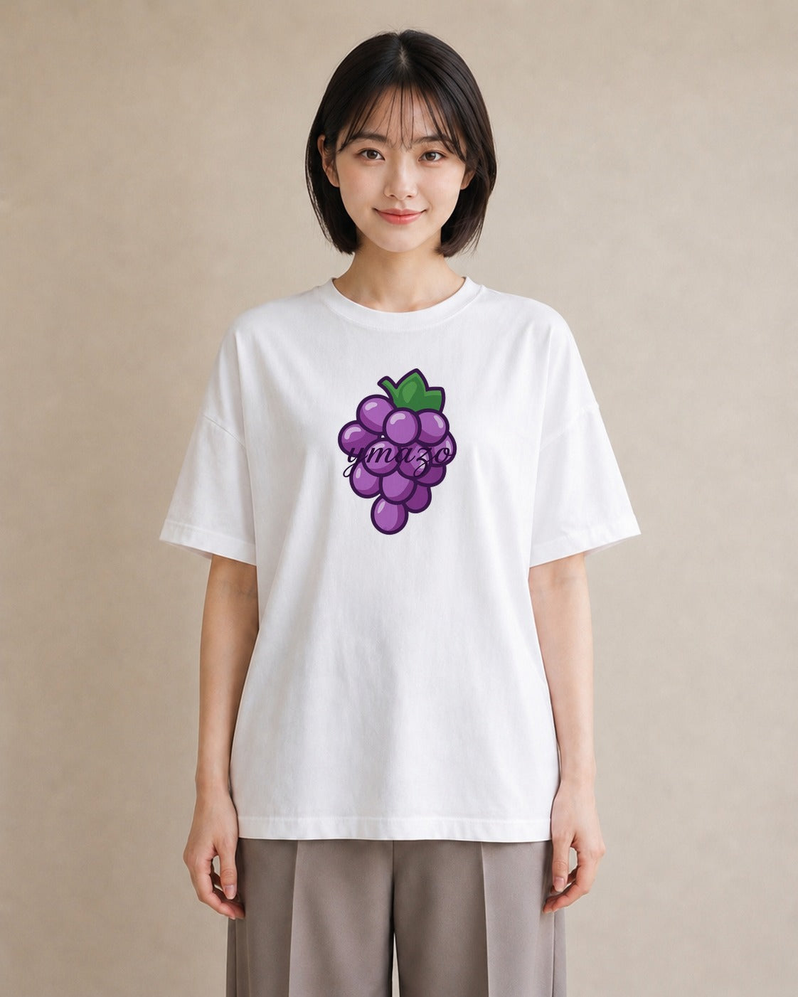 Tシャツ レディース ぶどう 葡萄 食べ物 フード イラスト きれいめカジュアル ミセス 春コーデ 白T YMAZO
