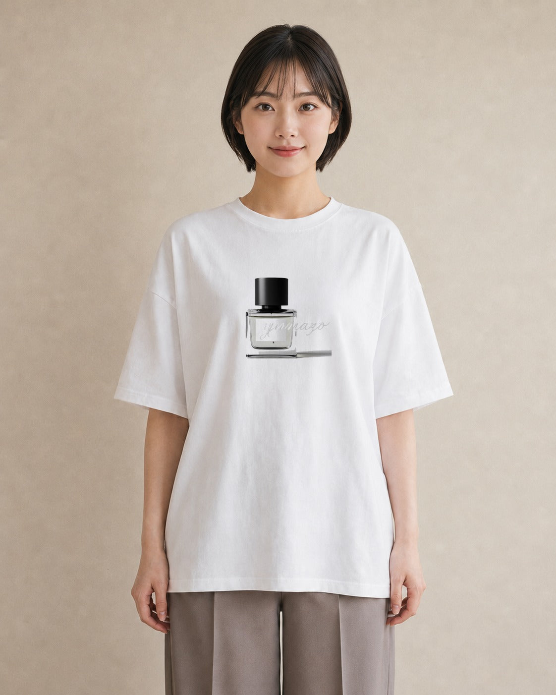 Tシャツ レディース 香水 香水瓶 パフューム イラスト ルームウェア ギフト 白T YMAZO