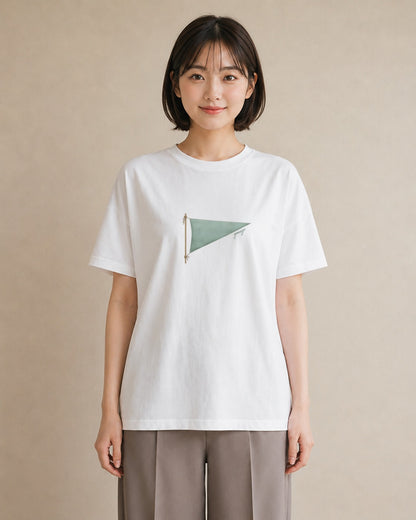 グラフィックTシャツ レディース 洗濯物 風 ナチュラル アンティーク イラスト ボタニカル 敬老の日 ホワイトデー 白T YMAZO