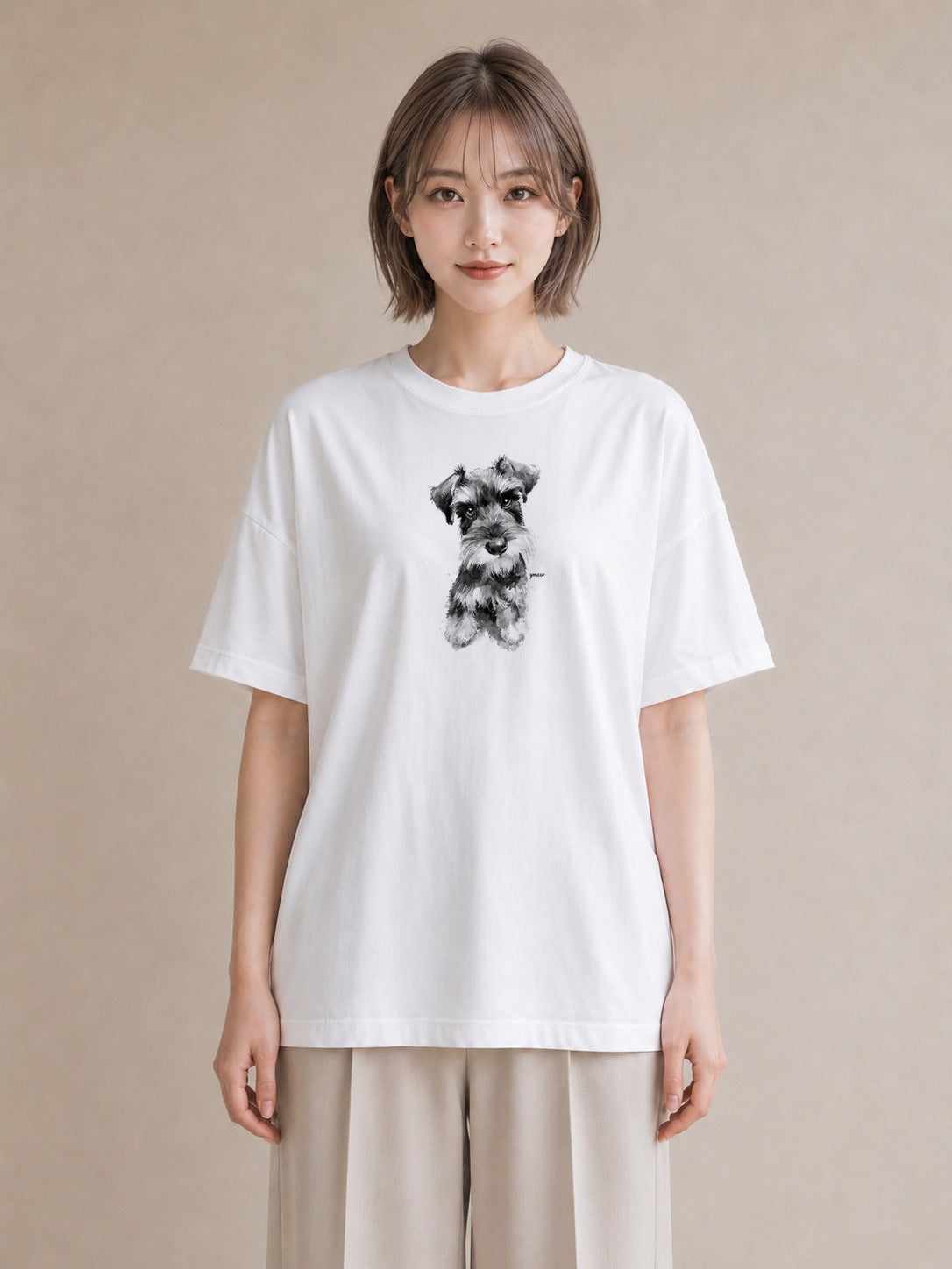 デザインTシャツ レディース ミニチュアシュナウザー 犬 いぬ イラスト カジュアル 社会人 女性 白T YMAZO