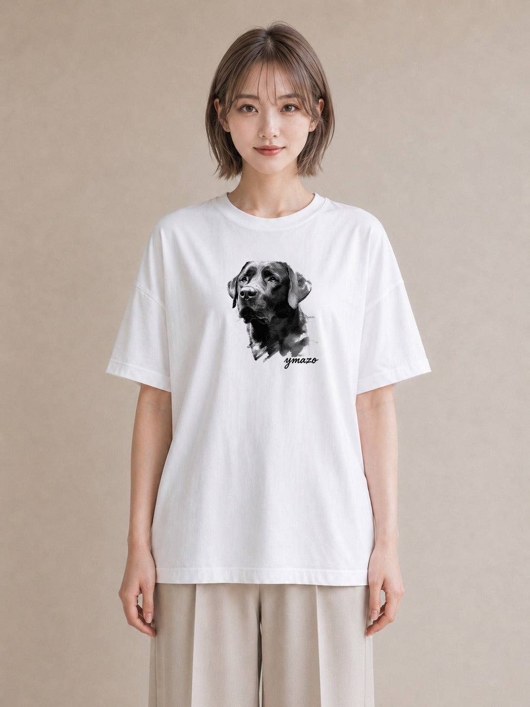 Tシャツ レディース ラブラドールレトリバー 犬 いぬ イラスト 旅行コーデ 散歩 お出かけ 白T YMAZO