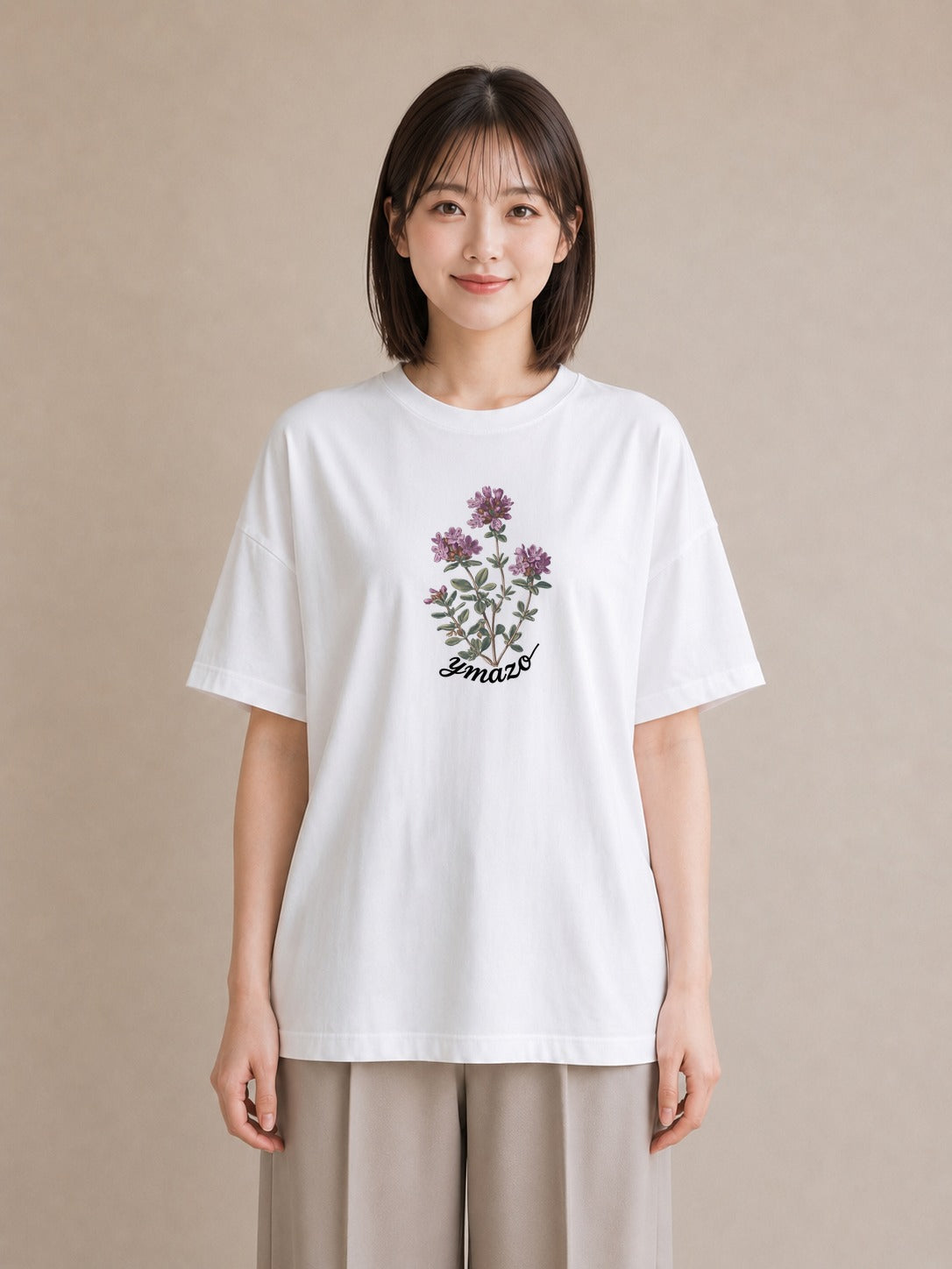 デザインTシャツ レディース クローバー 四つ葉 花 花柄 イラスト 抜け感 お出かけ 普段着 白T