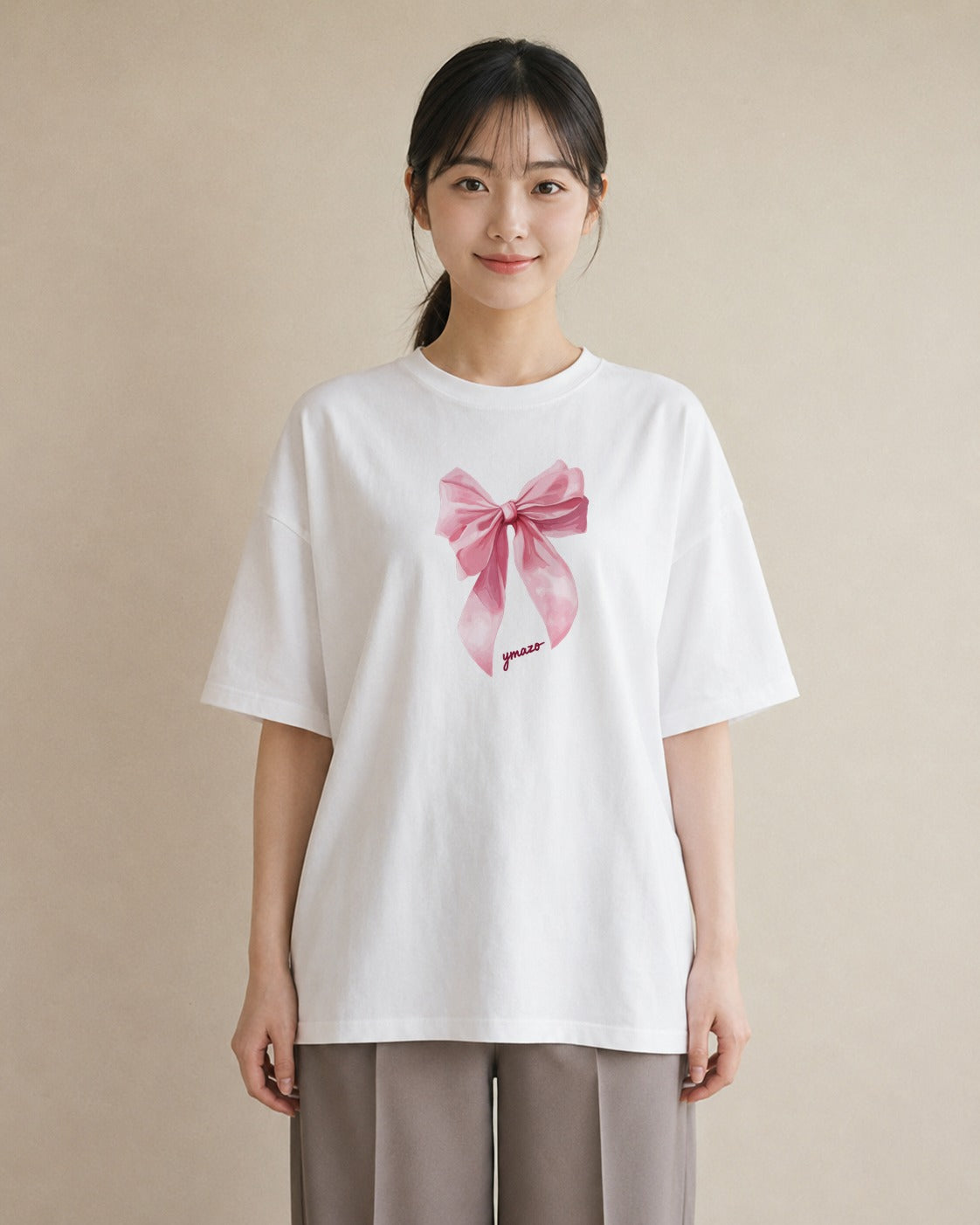 半袖Tシャツ レディース リボン 蝶結び ナチュラル アンティーク イラスト モード ペアコーデ 秋コーデ 白T YMAZO