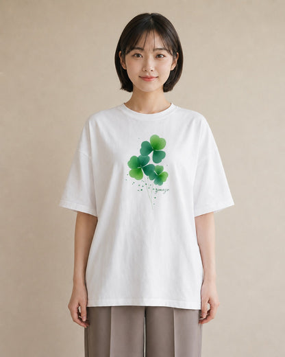 グラフィックTシャツ レディース クローバー 四つ葉 花 花柄 イラスト シンプル 普段着 週末コーデ 白T