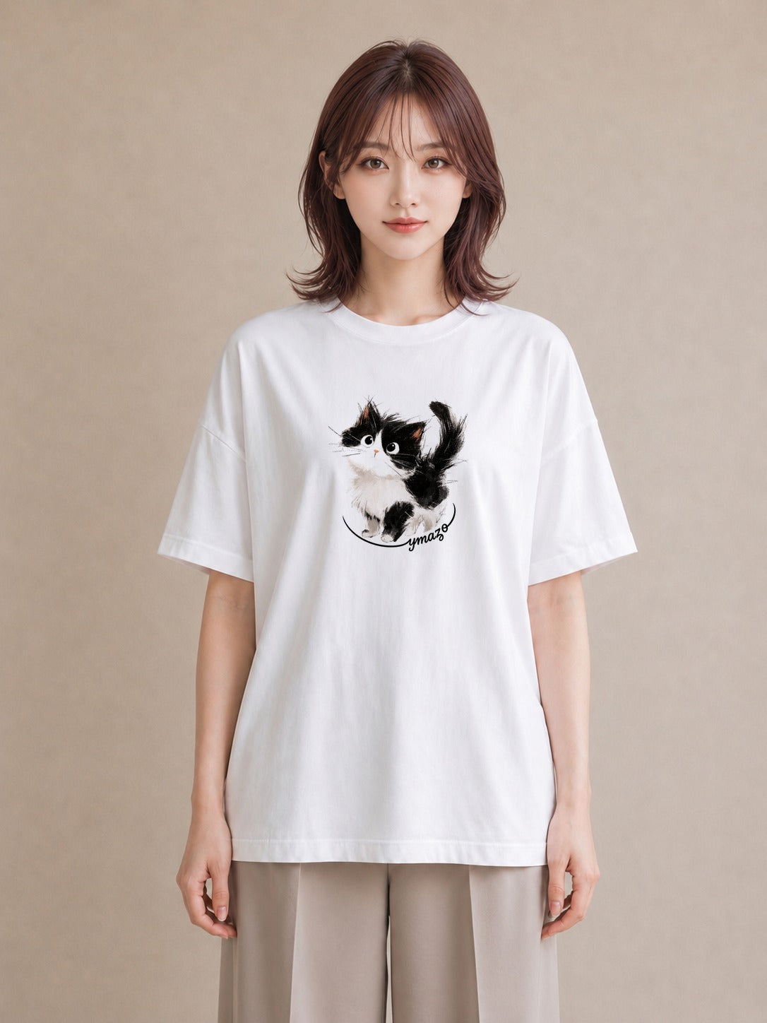デザインTシャツ レディース ハチワレ 白黒猫 猫 ねこ イラスト 抜け感 デイリーウェア 休日 白T YMAZO