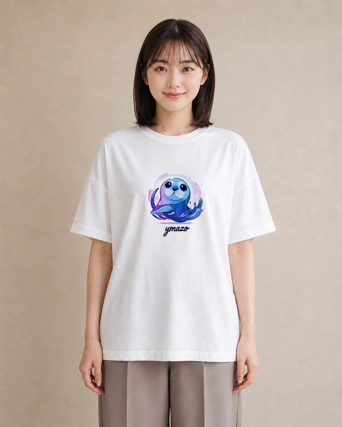 プリントTシャツ レディース ゴマフアザラシ 動物 アニマル イラスト ペアコーデ 秋コーデ 白T YMAZO