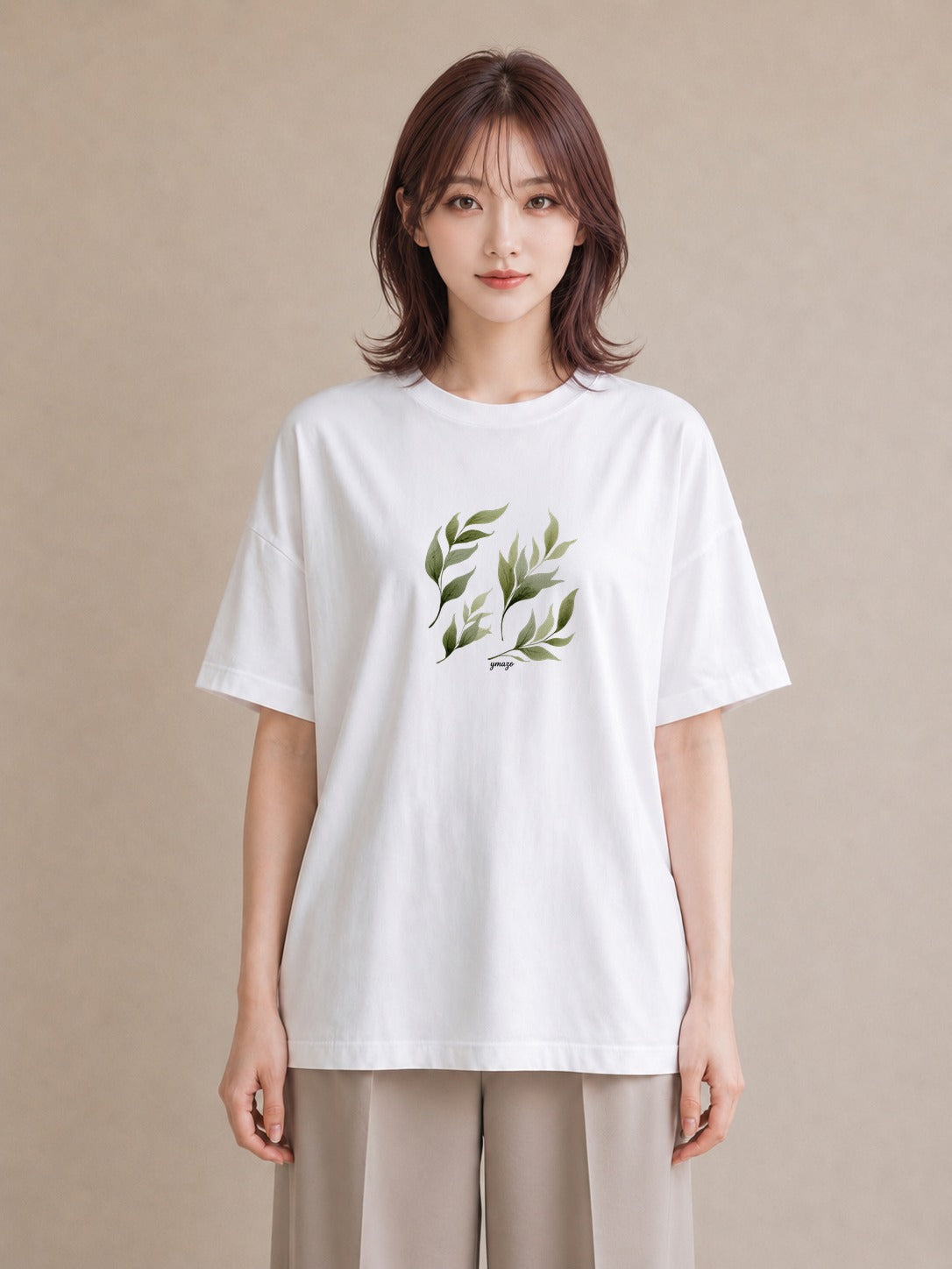 半袖Tシャツ レディース ユーカリ 植物 ボタニカル イラスト ニュアンス 秋コーデ おしゃれギフト 白T YMAZO