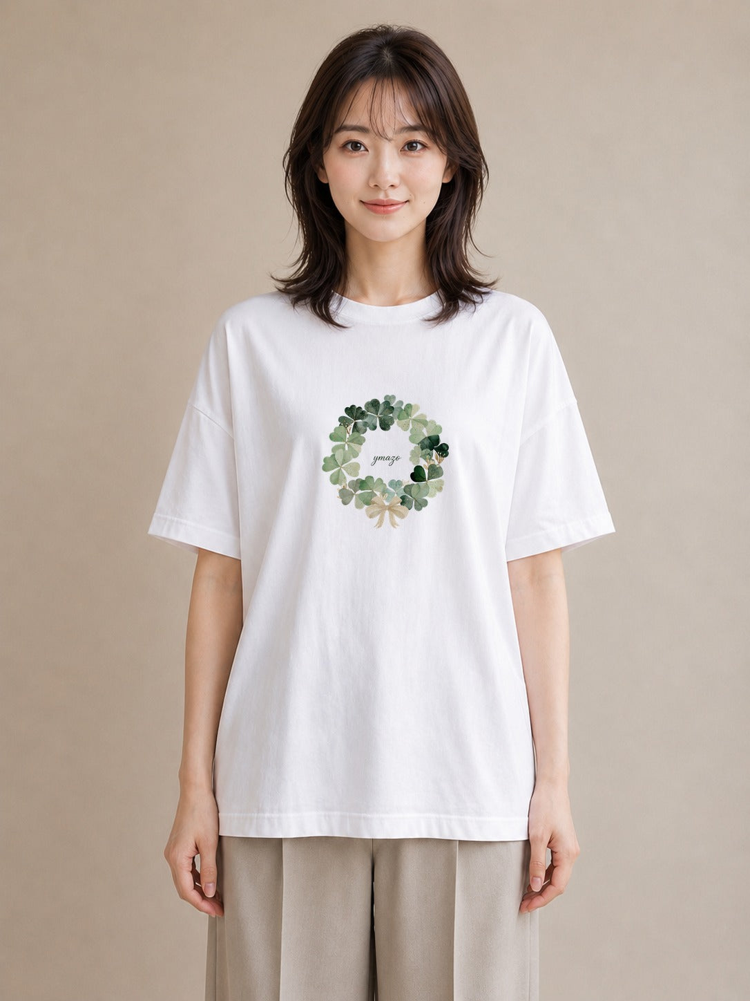 プリントTシャツ レディース クローバー 四つ葉 花 花柄 イラスト 淡色 送別ギフト 通勤 白T YMAZO