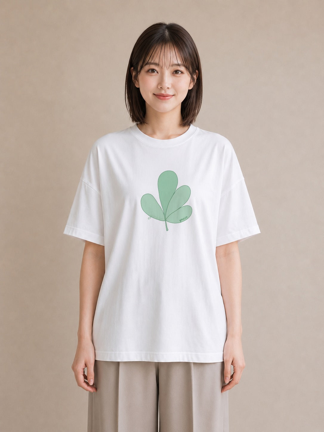 半袖Tシャツ レディース シダ 植物 ボタニカル イラスト ミニマル 公園 ママ 白T YMAZO